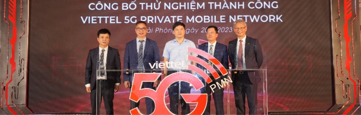 A photo of the stakeholders announcing a partnership between Vietell and Pegatron, as the two companies join forces to build a 5G smart factory.